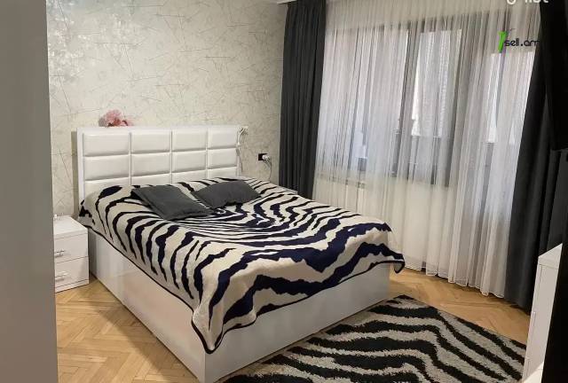 3 սենյականոց բնակարան Էրեբունիում, 93 քմ, 2 սանհանգույց, կապիտալ վերանորոգված, քարե շենք