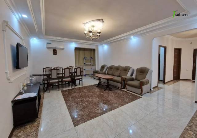 3 սենյականոց բնակարան Արաբկիր 51 փողոցում, 100 ք.մ., 12/15 հարկ, եվրովերանորոգված