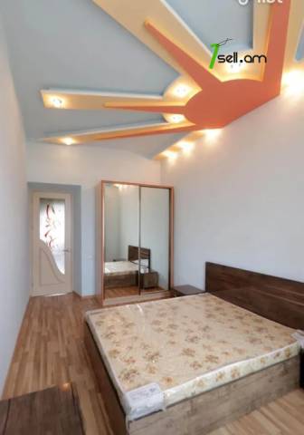 3 սենյականոց բնակարան Կոմիտասի պողոտայում, 83 քմ, բարձր առաստաղներ, մի քանի պատշգամբ