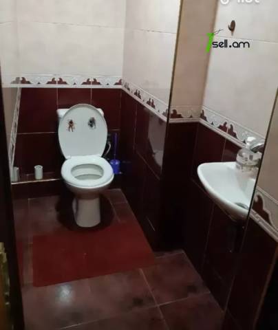 3 սենյականոց բնակարան, Դավթաշենի 4-րդ զանգված, 105 ք.մ., մի քանի պատշգամբ, 4/9 հարկ