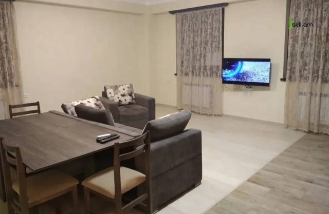 3 սենյականոց բնակարան Սեբաստիայի փողոցում, 88 ք.մ., 5/9 հարկ, եվրովերանորոգված