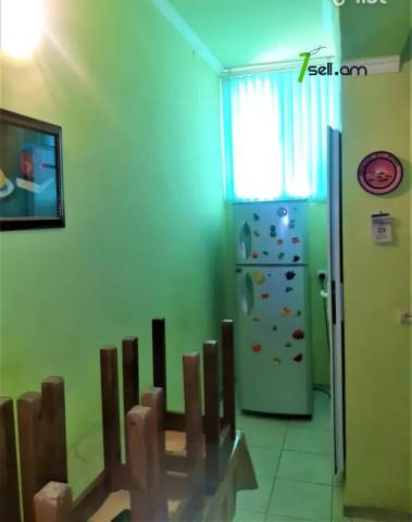 Մեկ հարկանի քարե տուն Էրեբունիում, 104 քմ, կապիտալ վերանորոգված