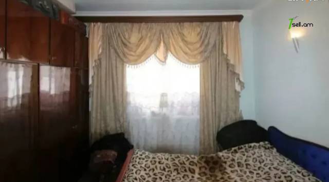 3 սենյականոց բնակարան Մանթաշյան փողոցում, 80 քմ, 3/5 հարկ, դիզայներական ոճով վերանորոգված, քարե շենք