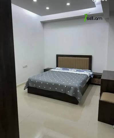 3 սենյականոց բնակարան նորակառույց շենքում Վերին Անտառային փողոցում, 102 ք.մ., 2/5 հարկ