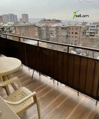 3 սենյականոց բնակարան Կոմիտասի պողոտայում, 95 ք.մ., բարձր առաստաղներ, եվրովերանորոգված, քարե շենք