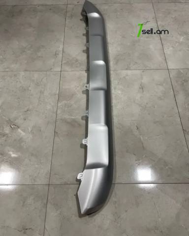 Toyota RAV4 առջևի շթի նակլադկա silver (2018-2023)