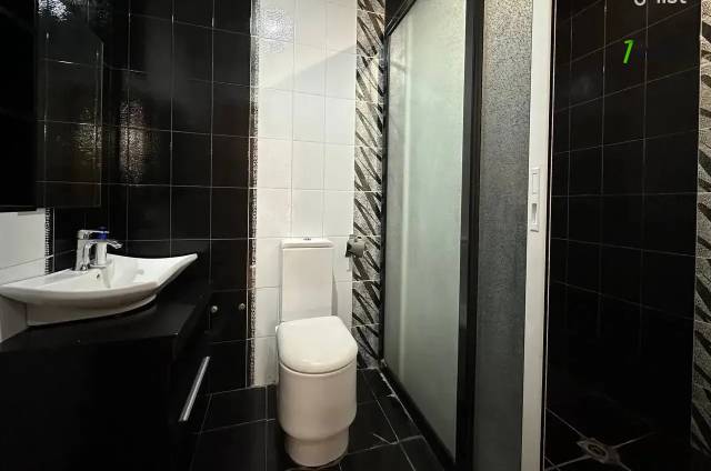 3 սենյականոց բնակարան նորակառույց շենքում Արամի փողոցում, 143 քմ, 4/13 հարկ, 2 սանհանգույց