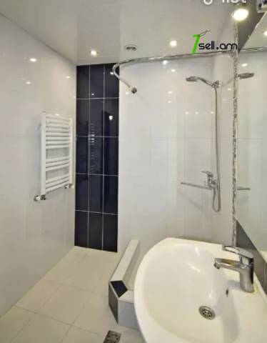 2 սենյականոց բնակարան նորակառույց շենքում Սունդուկյան փողոցում, 50 քմ, 6/8 հարկ, բարձր առաստաղներ