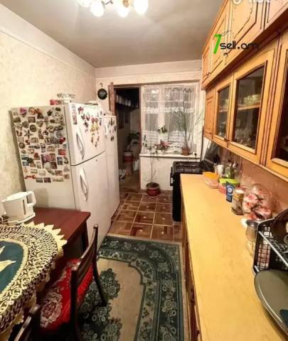 3 սենյականոց բնակարան Ռուբինյանց փողոցում, 80 ք.մ., 10/16 հարկ