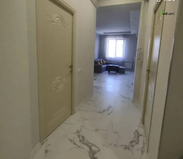 3 սենյականոց բնակարան նորակառույց շենքում Կոմիտասի պողոտայում, 70 քմ, 6/17 հարկ, բարձր առաստաղներ