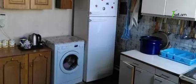 Մեկ հարկանի քարե տուն Արտաշես Շահինյան փողոցում Ավանում, 220 ք.մ., մասնակի վերանորոգում