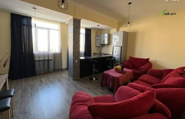 2 սենյականոց բնակարան Կոմիտասի պողոտայում, 50 քմ, 5/7 հարկ, եվրովերանորոգված, քարե շենք