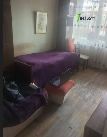 3 սենյականոց բնակարան Մարգարյան փողոցում, 110 ք.մ., 3/5 հարկ, քարե շենք