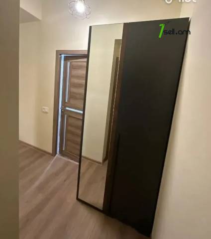 2 սենյականոց բնակարան նորակառույց շենքում Կարապետ Ուլնեցու փողոցում, 63 ք.մ., բարձր առաստաղներ