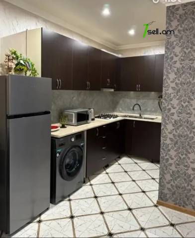 Բազմաֆունկցիոնալ գույք, Արտաշատի խճուղու 1-ին նրբանցք Շենգավիթում, 1548 քմ