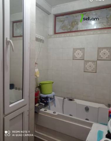 3 սենյականոց բնակարան նորակառույց շենքում Անտառային փողոցում, 107 ք.մ., 1/5 հարկ, 2 սանհանգույց