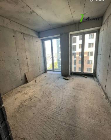 4 սենյականոց բնակարան նորակառույց շենքում Գյուլբենկյան փողոցում, 130 ք.մ., 9/16 հարկ, 2 սանհանգույց