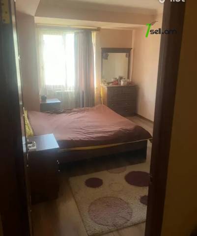 3 սենյականոց բնակարան, Չարենց թաղամաս, 80 քմ, 3/14 հարկ, կոսմետիկ վերանորոգում