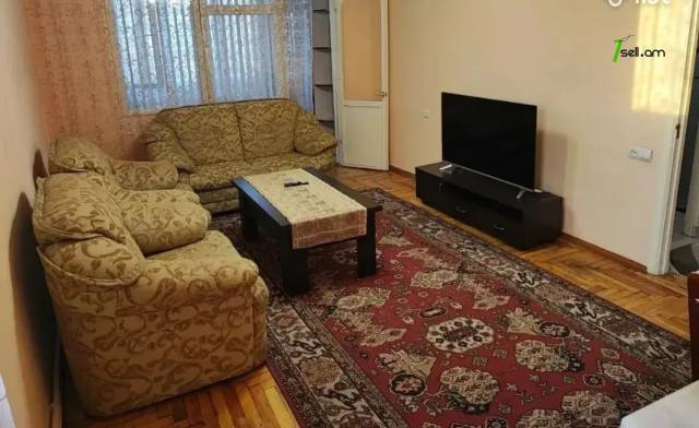 3 սենյականոց բնակարան Էզրաս Հասրաթյան փողոցում, 60 քմ, նախավերջին հարկ, կոսմետիկ վերանորոգում