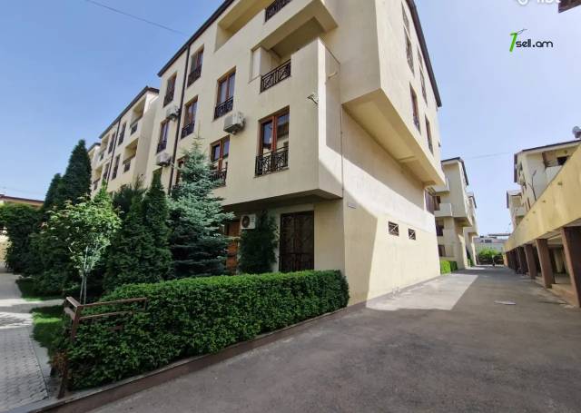 4 սենյականոց բնակարան նորակառույց շենքում Ծարավ Աղբյուրի փողոցում, 105 քմ, 2 սանհանգույց