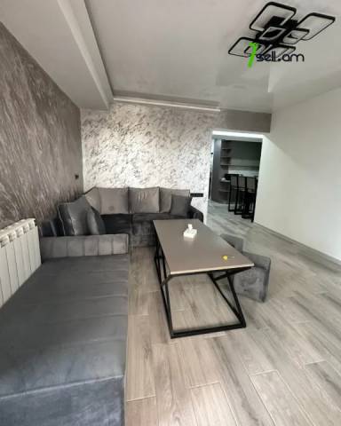 2 սենյականոց բնակարան Ամիրյան փողոցում, 58 ք.մ., 15/17 հարկ, կապիտալ վերանորոգված