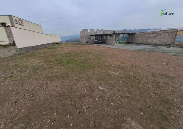 Հողատարածք ընդհանուր օգտագործման, Եղվարդի խճուղի Դավիթաշենում, 2070 ք.մ.