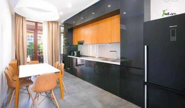 3 սենյականոց բնակարան նորակառույց շենքում Արամի փողոցում, 146 քմ, 4/16 հարկ, 3+ սանհանգույց