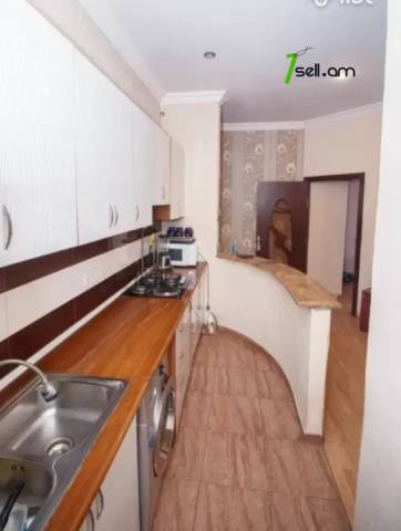 2 սենյականոց բնակարան նորակառույց շենքում Արամի փողոցում, 53 քմ, 12/15 հարկ, բարձր առաստաղներ