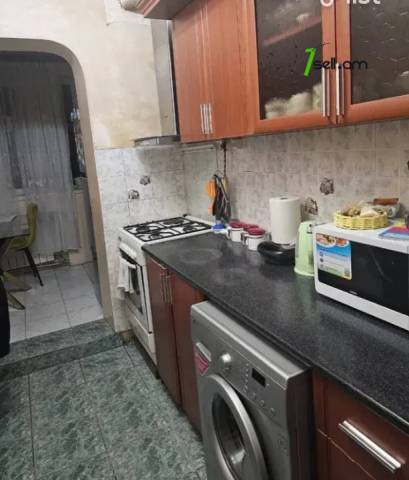 4 սենյականոց բնակարան Զաքարիա Քանաքեռցու փողոցում, 79 ք.մ., 1/9 հարկ, եվրովերանորոգված