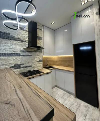 3 սենյականոց բնակարան նորակառույց շենքում Անաստաս Միկոյան փողոցում, 70 քմ, 11/16 հարկ, 2 սանհանգույց