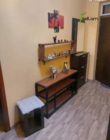 Մեկ հարկանի քարե տուն Պարույր Սևակի փողոցում Ավանում, 110 քմ, 2 սանհանգույց, կապիտալ վերանորոգված