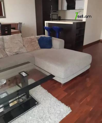 2 սենյականոց բնակարան նորակառույց շենքում Նաիրի Զարյան փողոցում, 93 ք.մ., 2 սանհանգույց