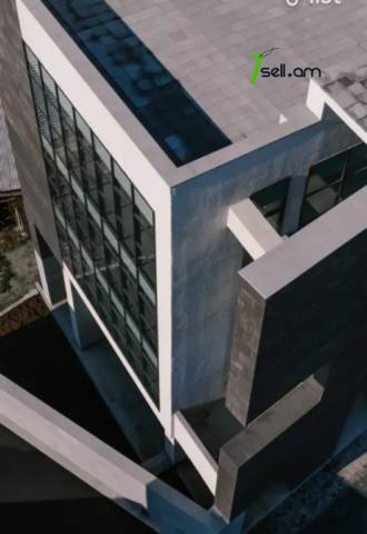 Բազմաֆունկցիոնալ գույք Ոսկերիչների փողոցում կենտրոնում, 150 քմ