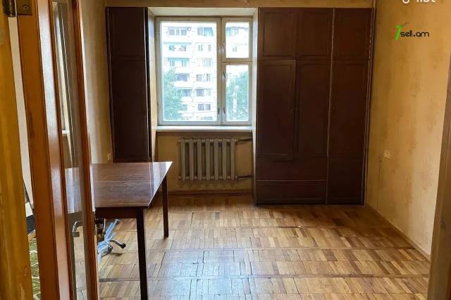 2 սենյականոց բնակարան, Դավթաշեն 2-րդ թաղամաս, 71 քմ, 4/10 հարկ, մի քանի պատշգամբ