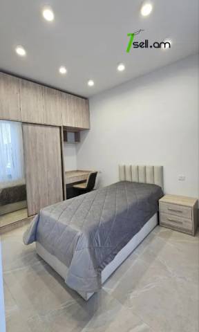 Մեկ հարկանի քարե տուն Բագրևանդի 40-րդ փողոցում Նոր Նորքում, 100 քմ, եվրովերանորոգված