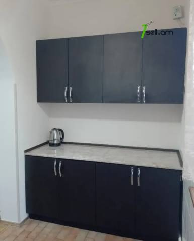 2 սենյականոց բնակարան Ամիրյան փողոցում, 70 քմ, 6/9 հարկ, կապիտալ վերանորոգված