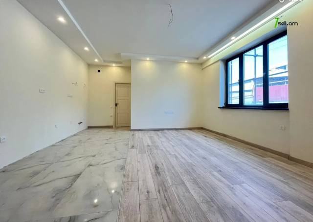 2 սենյականոց բնակարան նորակառույց շենքում Գրիգոր Աղաբաբյան փողոցում, 47 քմ, 2/5 հարկ