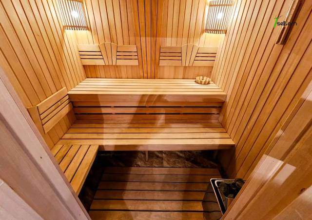 Երեք հարկանի քարե տուն, Նոյ թաղամաս Մալաթիա Սեբաստիայում, 1200 ք.մ., 3+ սանհանգույց