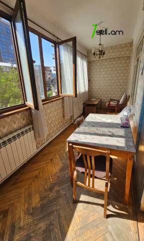 3 սենյականոց բնակարան Տիգրան Մեծի պողոտայում, 90 քմ, 4/9 հարկ, մասնակի վերանորոգում
