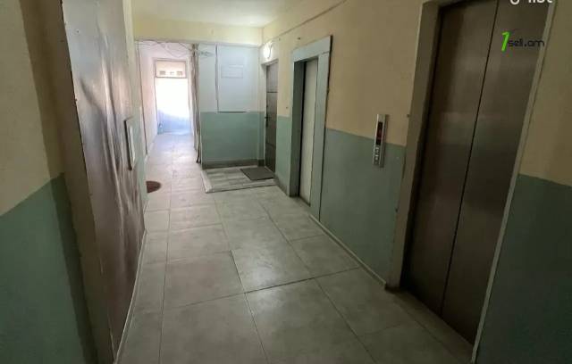 4 սենյականոց բնակարան Գրիգոր Արծրունու փողոցում, 85 ք.մ., 6/16 հարկ, 2 սանհանգույց