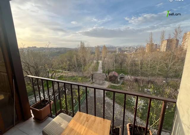 2 սենյականոց բնակարան նորակառույց շենքում Լվովյան փողոցում, 57 ք.մ., բարձր առաստաղներ