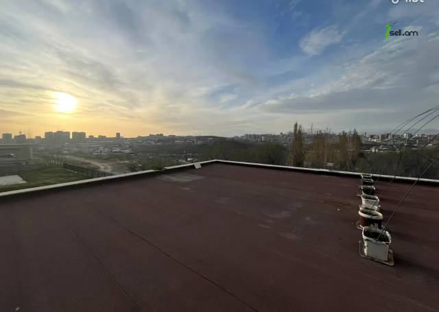 2 սենյականոց բնակարան նորակառույց շենքում Լվովյան փողոցում, 57 ք.մ., բարձր առաստաղներ