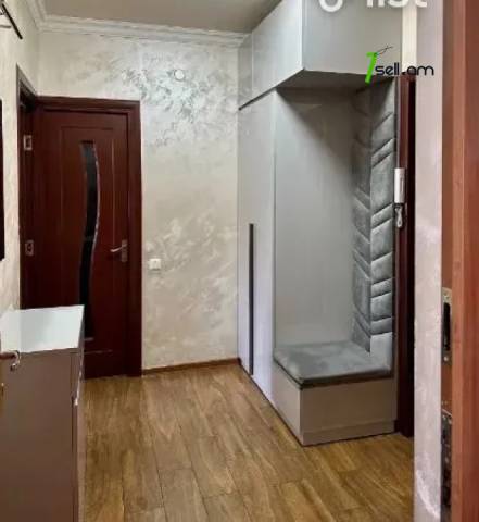 3 սենյականոց բնակարան, Դավթաշեն 3-րդ թաղամաս, 66 ք.մ., բարձր առաստաղներ, 2/9 հարկ