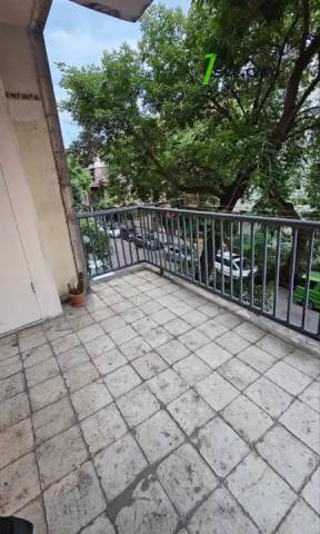 1 սենյականոց բնակարան Տպագրիչների փողոցում, 36 քմ, 2/5 հարկ, քարե շենք