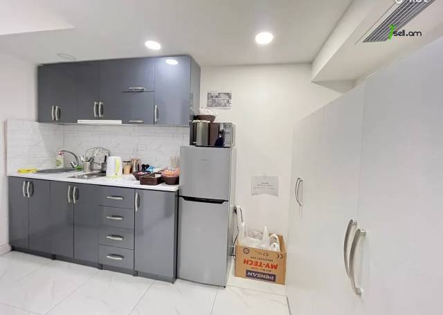 Բազմաֆունկցիոնալ գույք Թումանյան փողոցում կենտրոնում, 155 ք.մ.