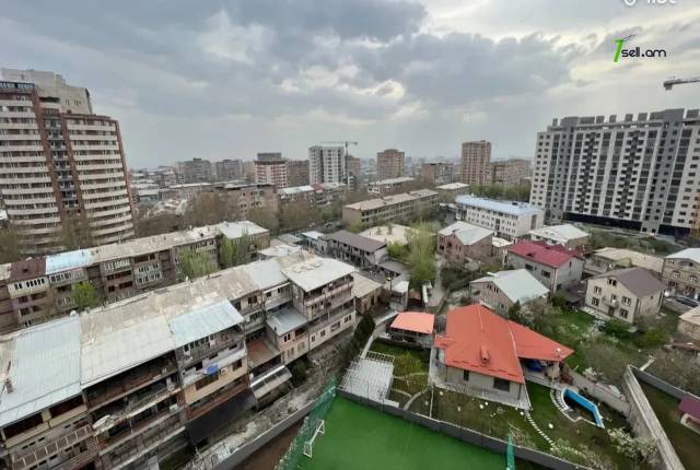 5 սենյականոց բնակարան նորակառույց շենքում Արղության փողոցում, 155 քմ, 11/14 հարկ, 2 սանհանգույց