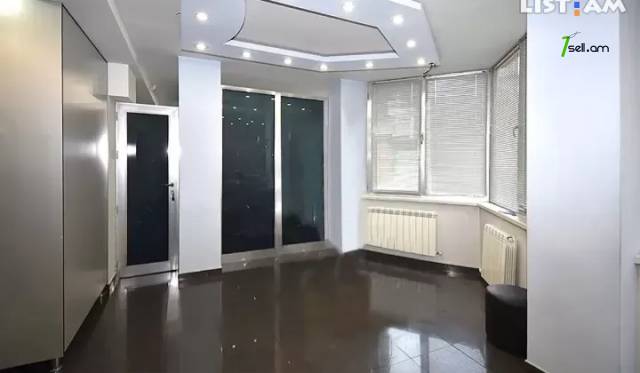 Գրասենյակային տարածք Կարապետ Ուլնեցու փողոցում Քանաքեռ Զեյթունում, 120 ք.մ.