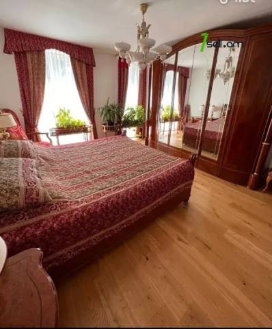 4 սենյականոց բնակարան նորակառույց շենքում Արաբկիրում, 144 ք.մ., 2 սանհանգույց, բարձր առաստաղներ