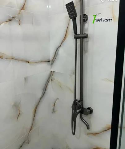 2 սենյականոց բնակարան նորակառույց շենքում Լենինգրադյան փողոցում, 67 ք.մ., 12/14 հարկ