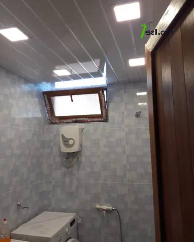 1 սենյականոց բնակարան, 1 թաղամաս, 30 քմ, 2/5 հարկ, կապիտալ վերանորոգված, քարե շենք